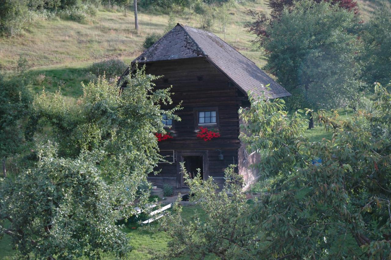 Huette Zum Verlieben Gurk Bagian luar foto