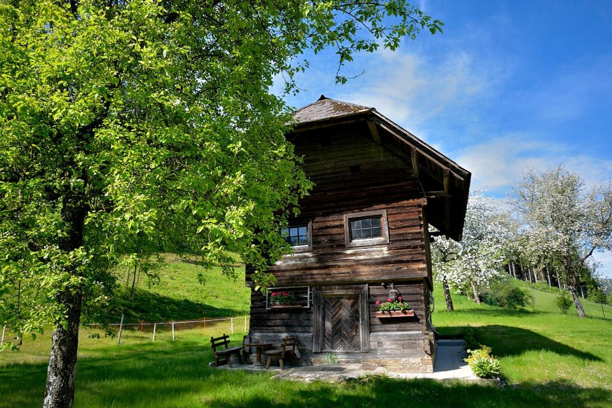 Huette Zum Verlieben Gurk Bagian luar foto